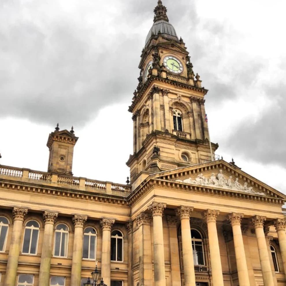 Invisalign clear aligners in Bolton